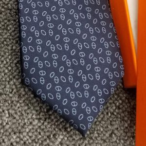 Hermes Double 6 Tissee Maillon Tie In Blue